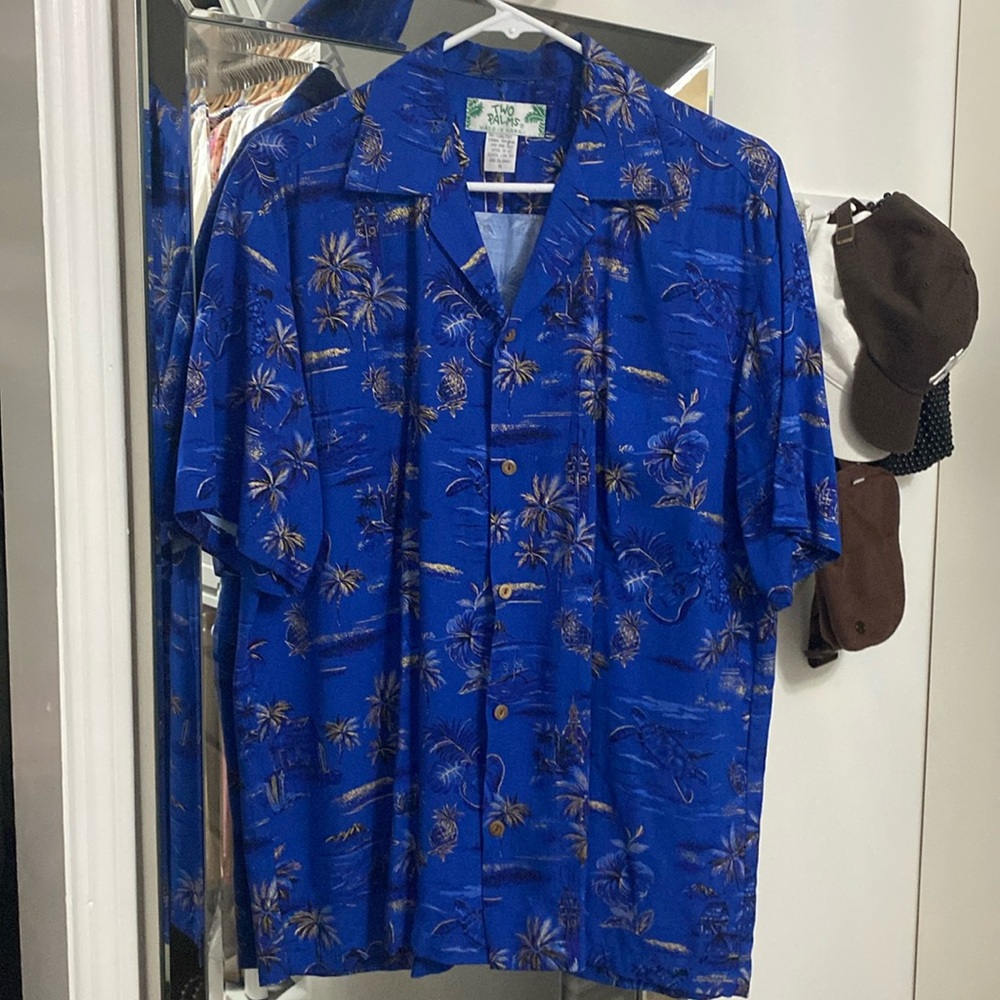 TWO PALMS authentic vintage Hawaiian shirt
